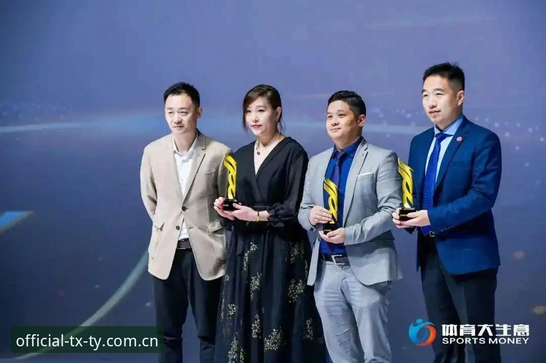 天行体育用户必读：曼联中场补强计划完整观赛指南
